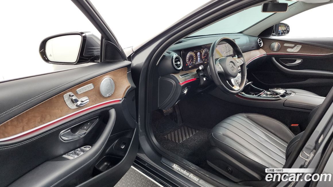 Mercedes-Benz E-Class 2018