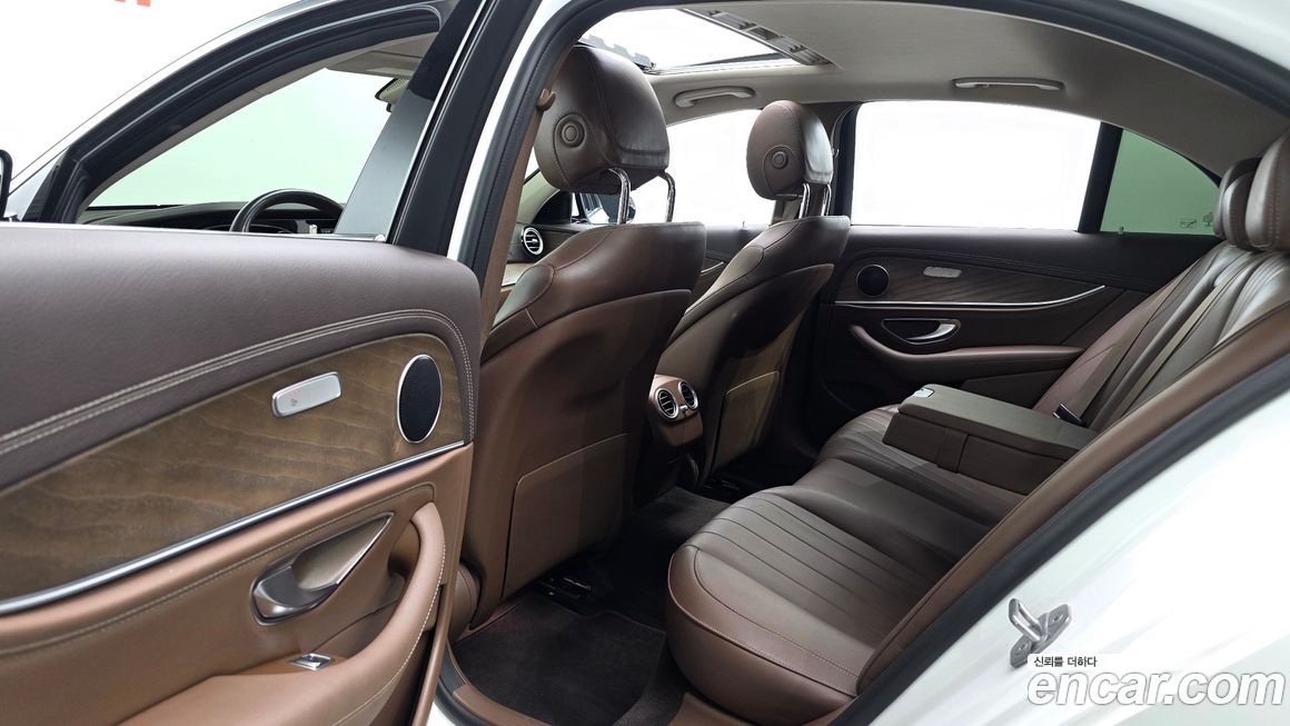 Mercedes-Benz E-Class 2018