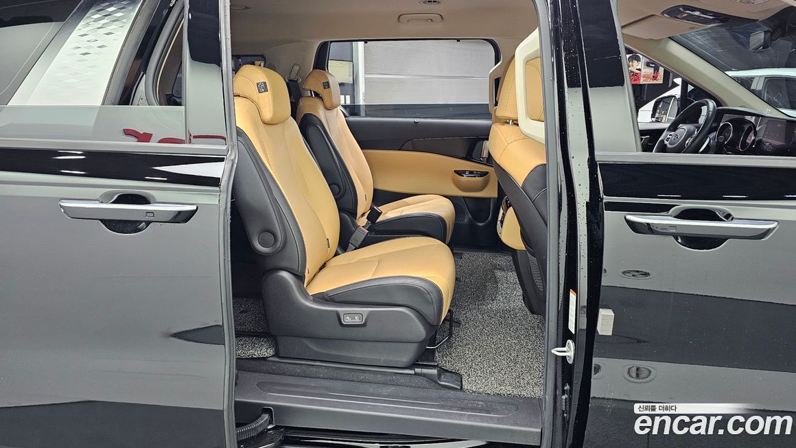 Kia Canival 2021