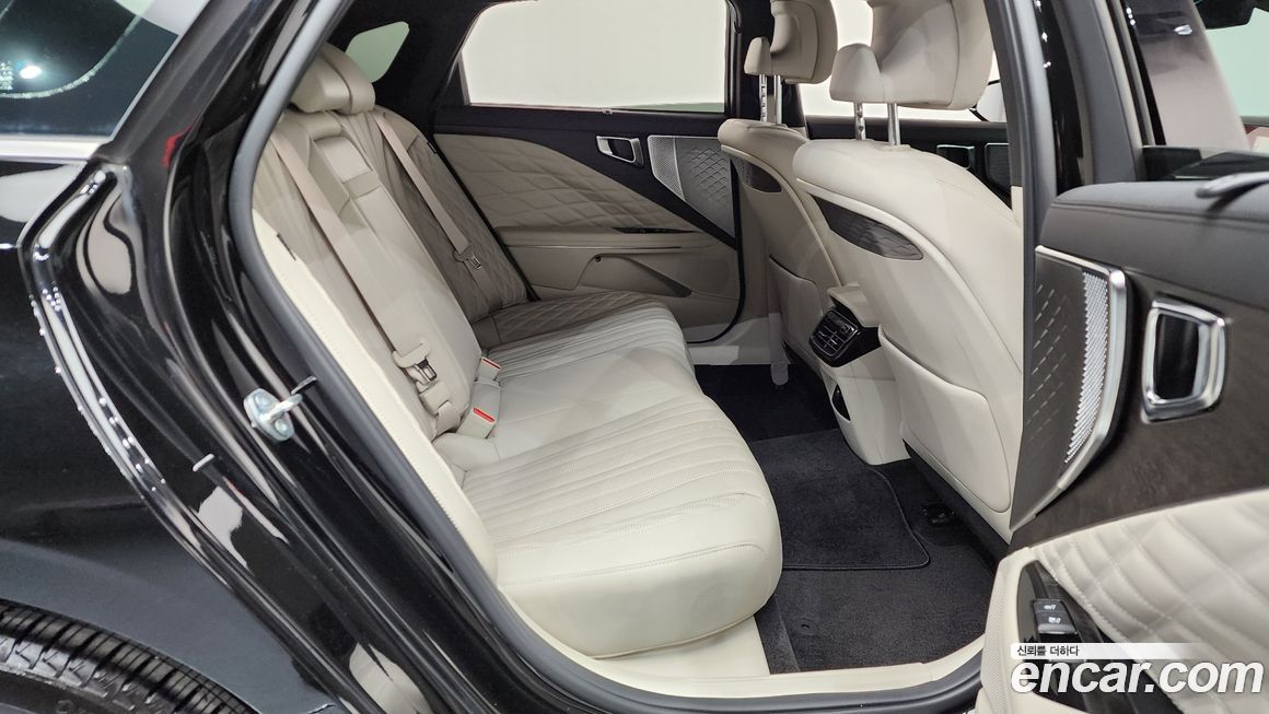 Kia K8 2023