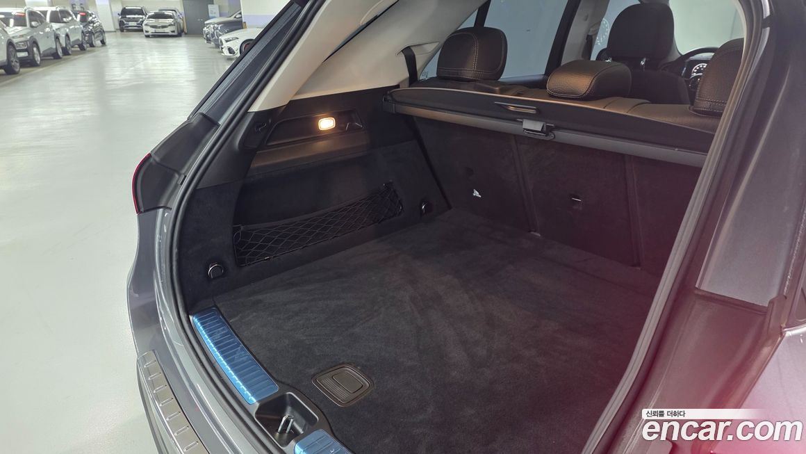 Mercedes-Benz GLE-Class 2025