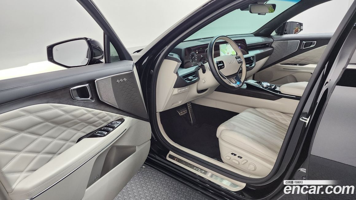 Kia K8 2023