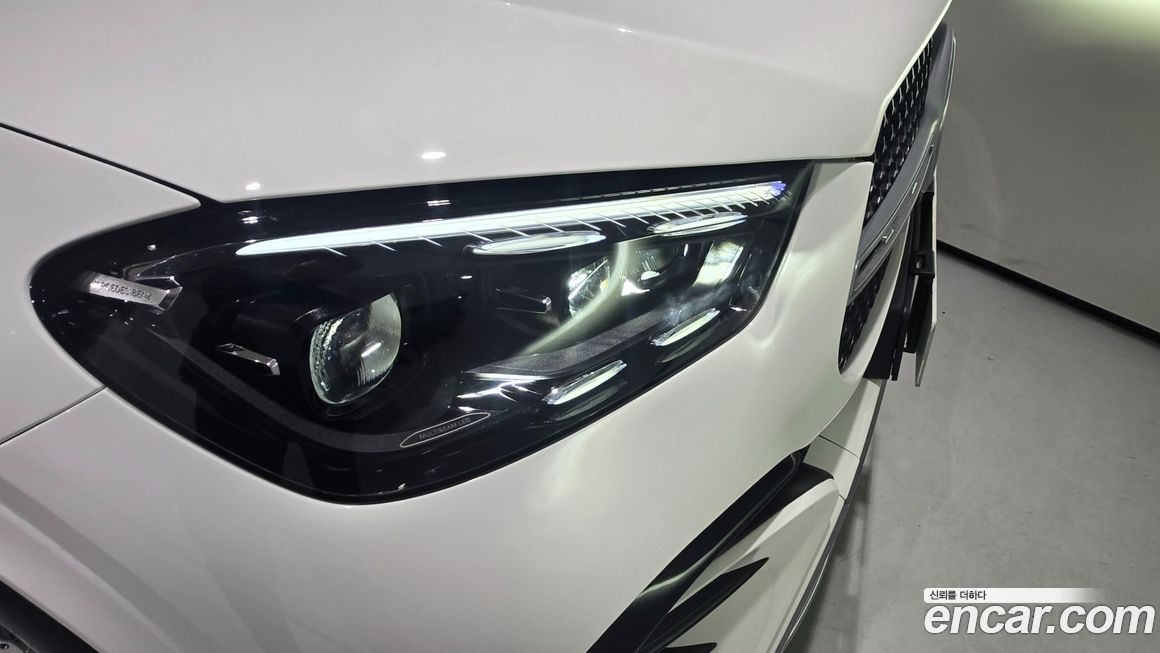 Mercedes-Benz GLE-Class 2025