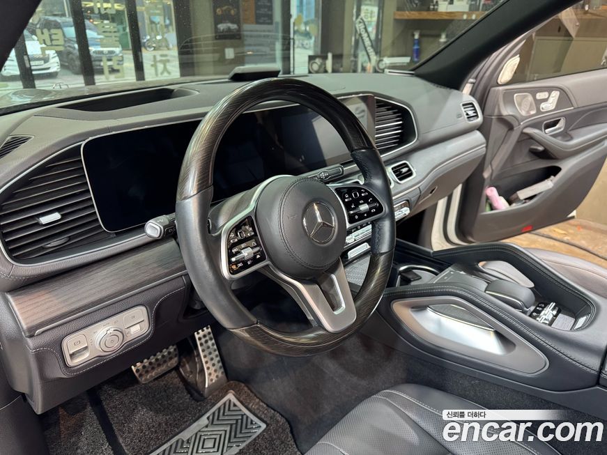 Mercedes-Benz GLS-Class 2020