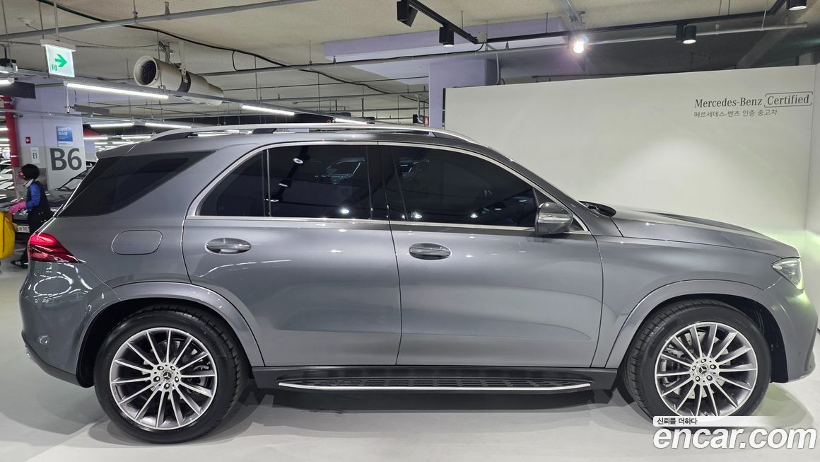 Mercedes-Benz GLE-Class 2025