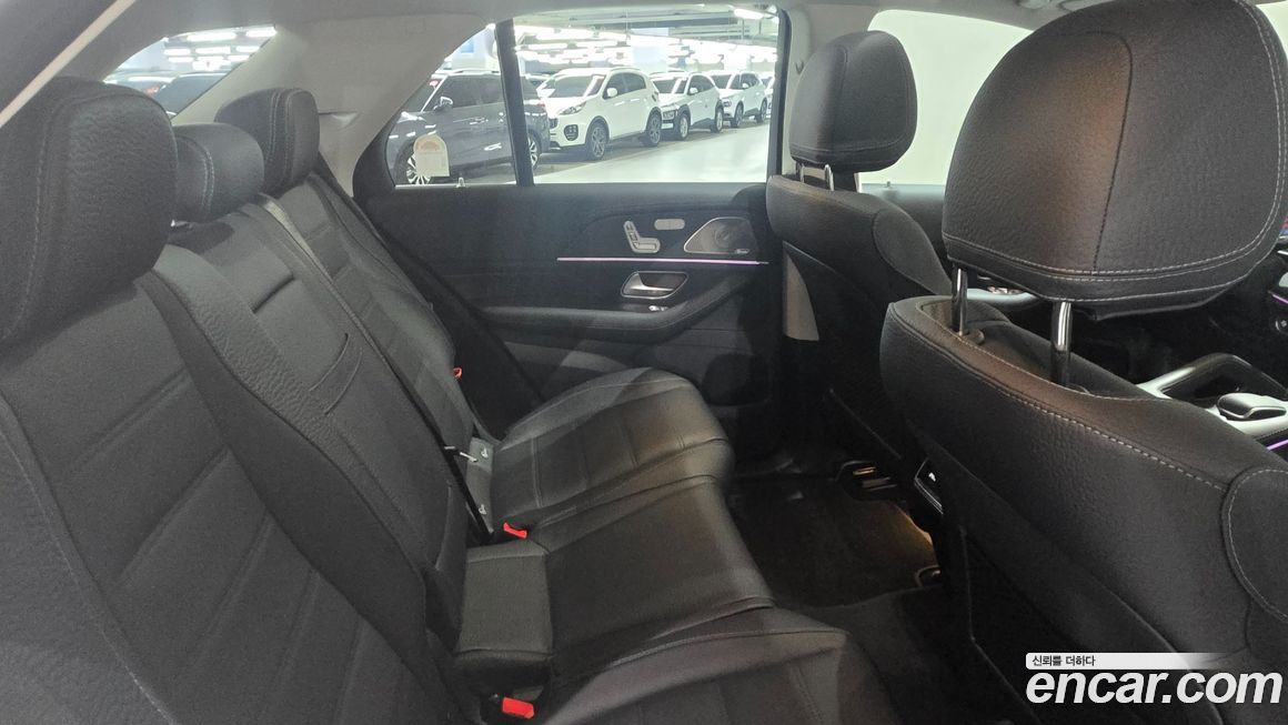 Mercedes-Benz GLE-Class 2025