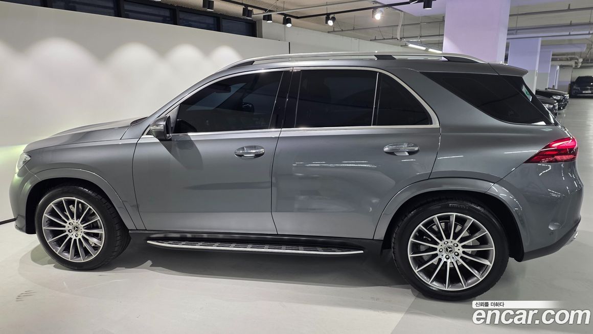 Mercedes-Benz GLE-Class 2025