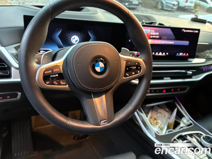 BMW X7 2025