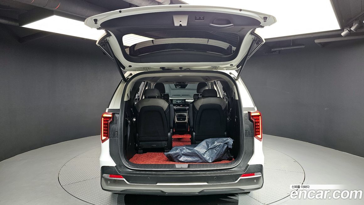 Kia Canival 2024