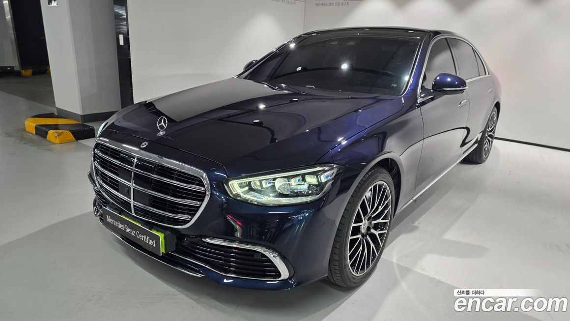Mercedes-Benz S-Class 2025