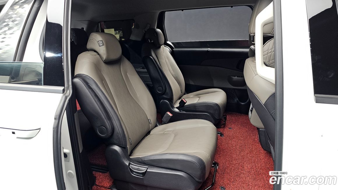 Kia Canival 2024