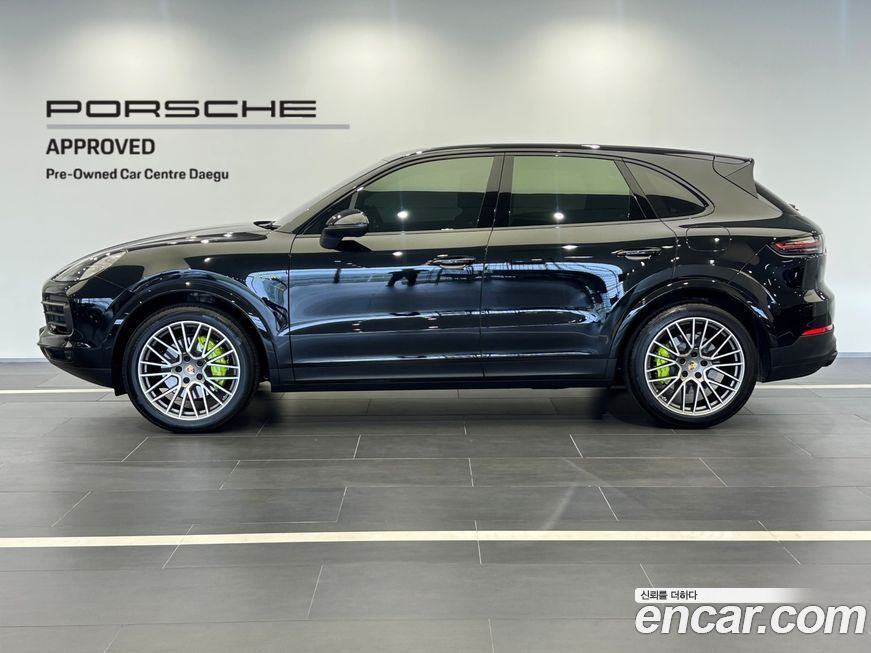 Porsche Cayenne 2023