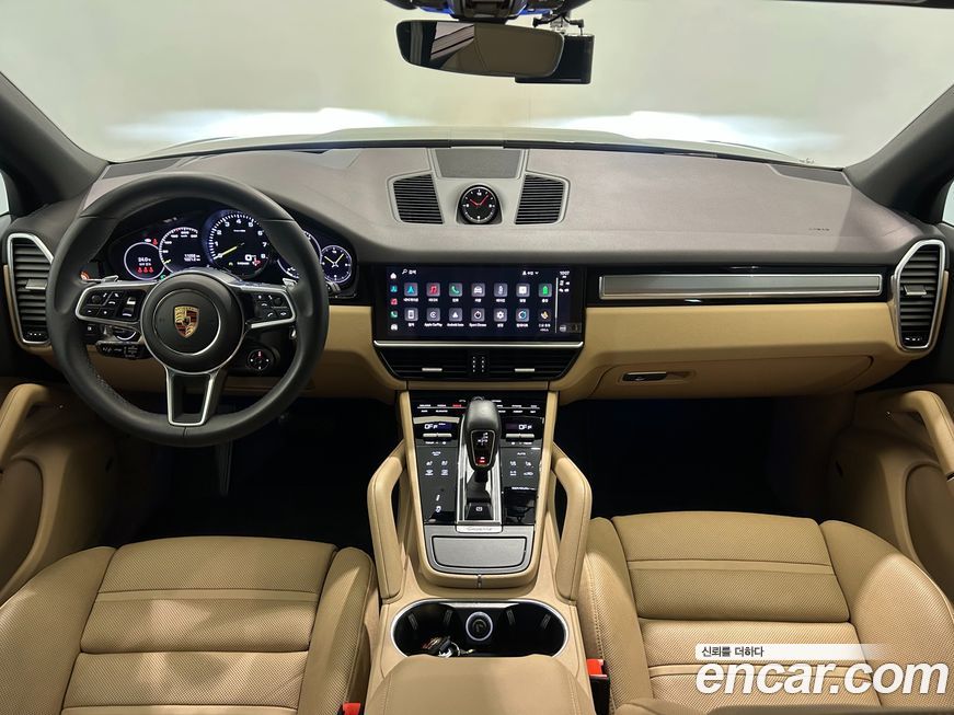 Porsche Cayenne 2023