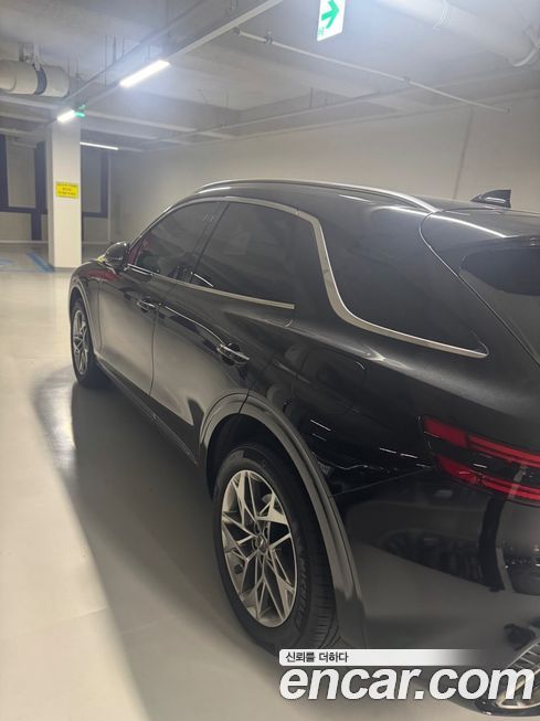 Genesis GV70 2021