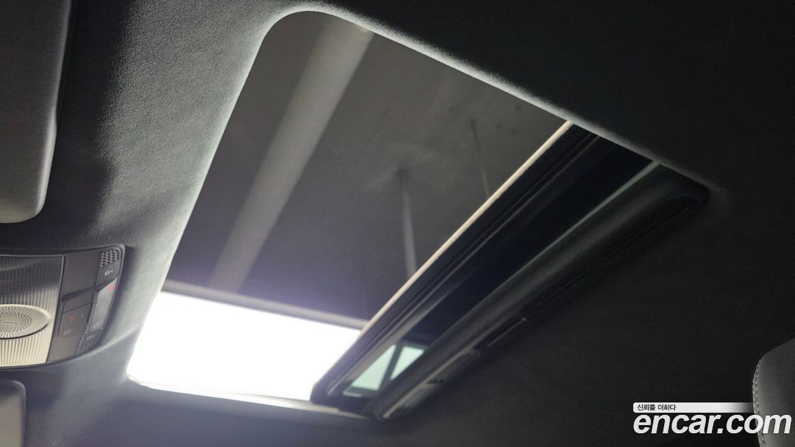 Mercedes-Benz G-Class 2019