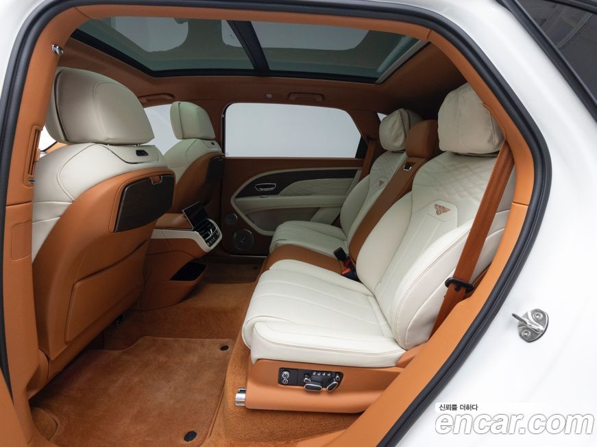 Bentley Bentayga 2024