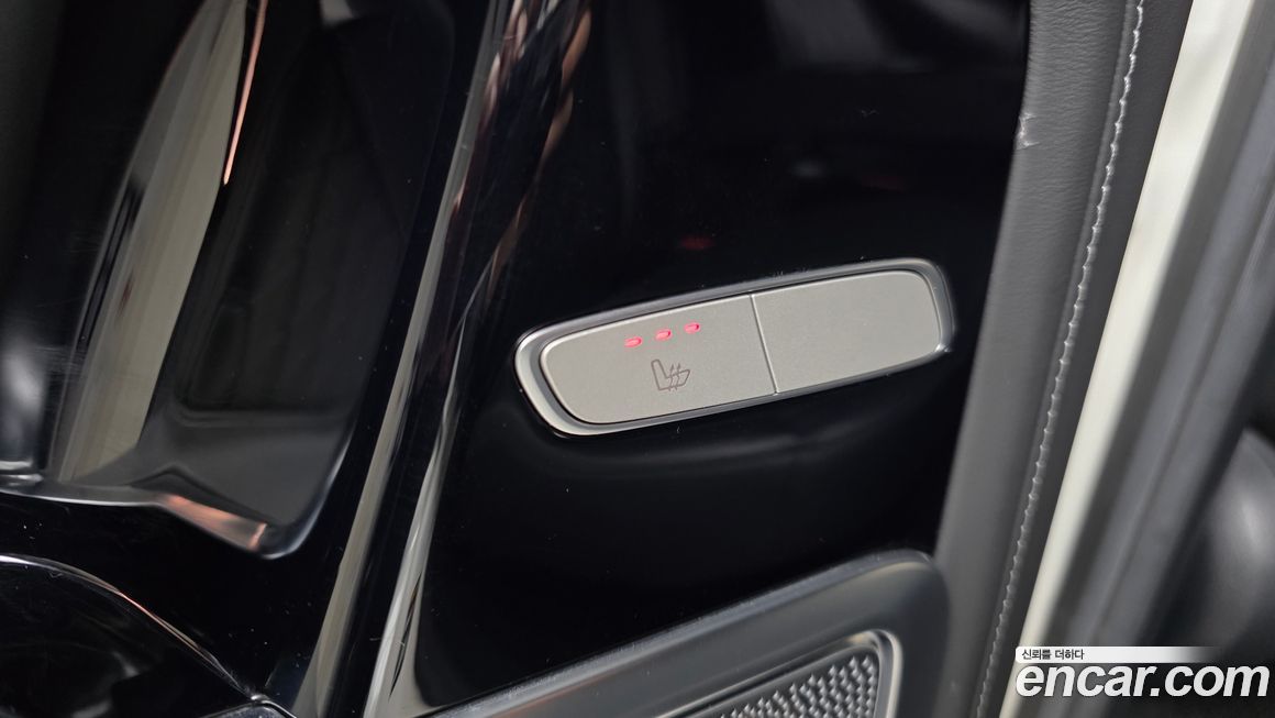 Mercedes-Benz G-Class 2019