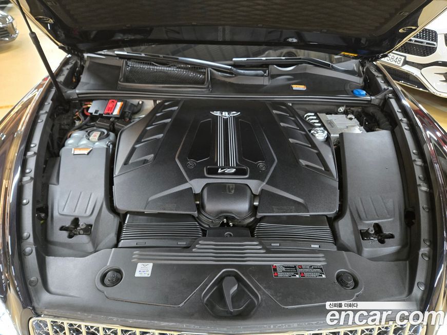 Bentley Bentayga 2021