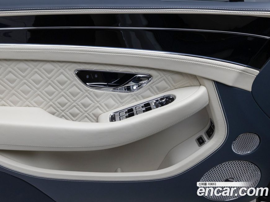 Bentley Continental 2023