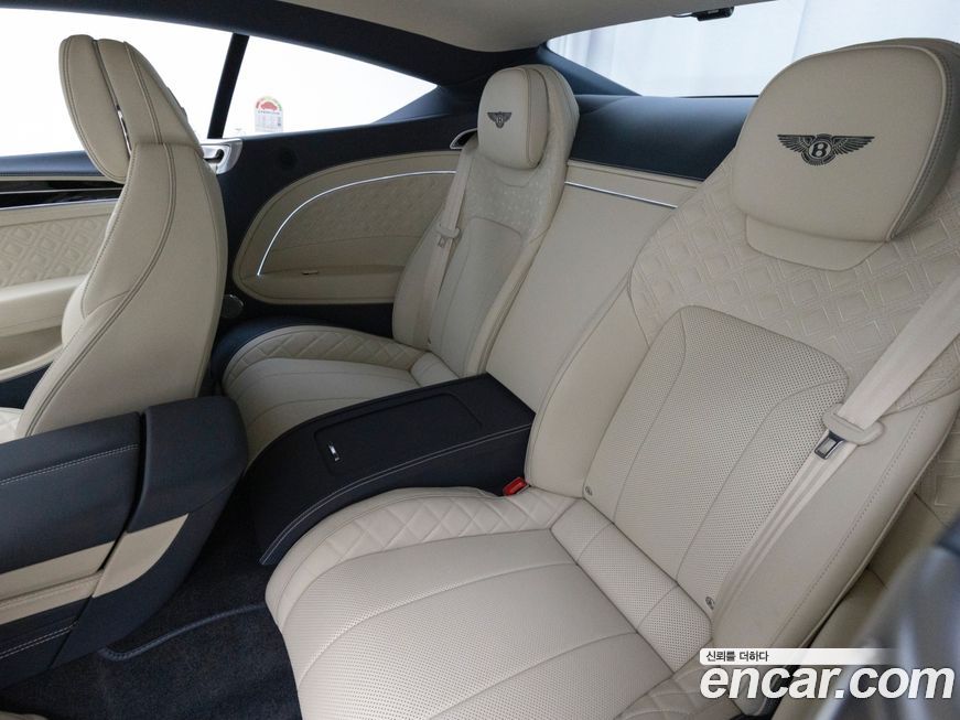 Bentley Continental 2023