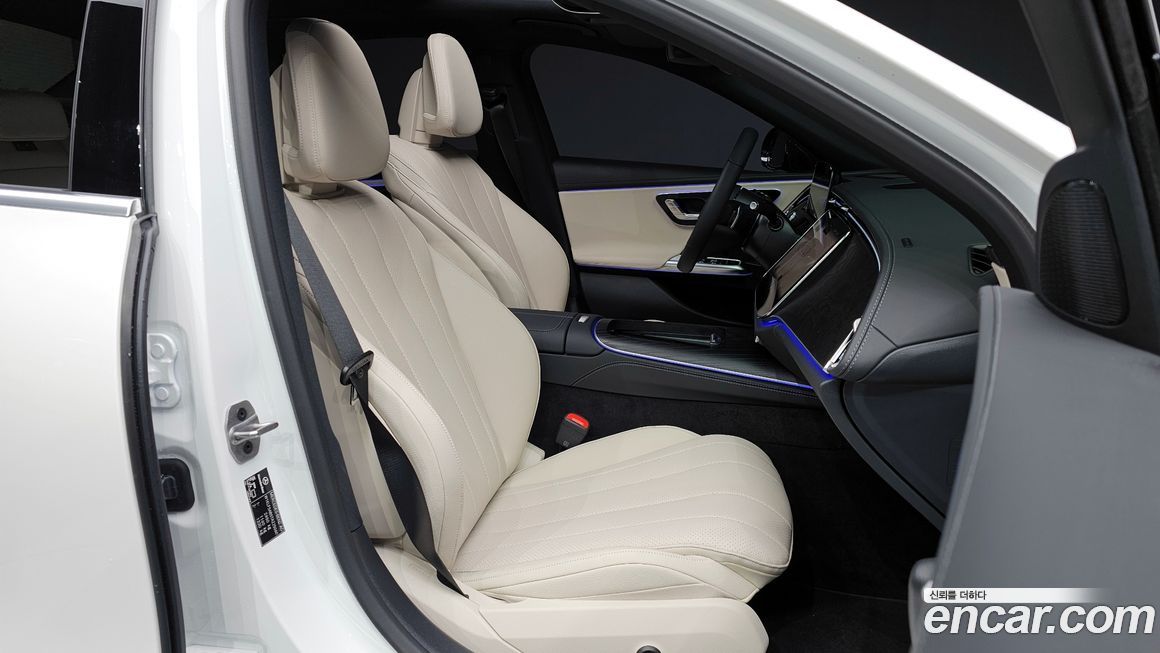 Mercedes-Benz E-Class 2026