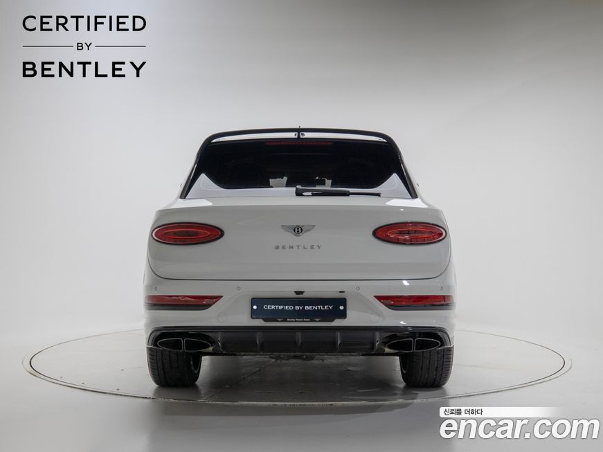 Bentley Bentayga 2024