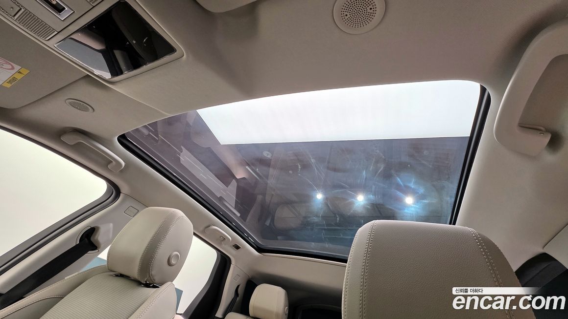 Land Rover Discovery Sport 2025