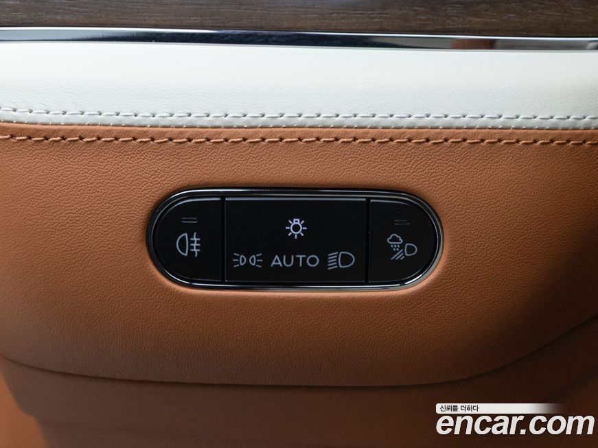 Bentley Bentayga 2024