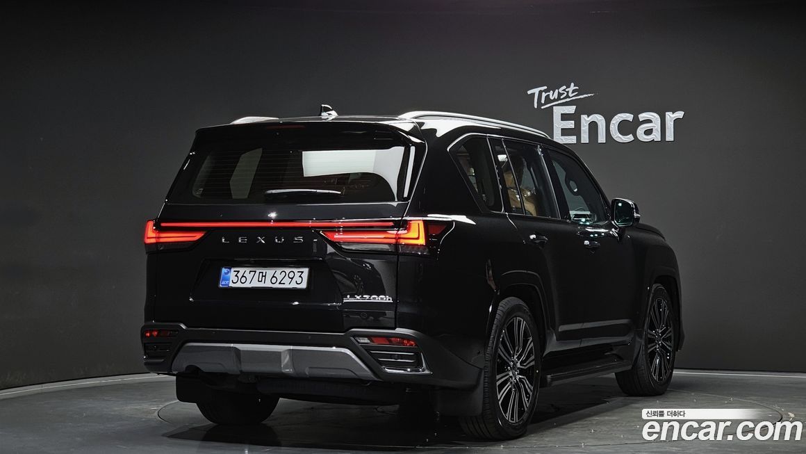 Lexus LX 2026