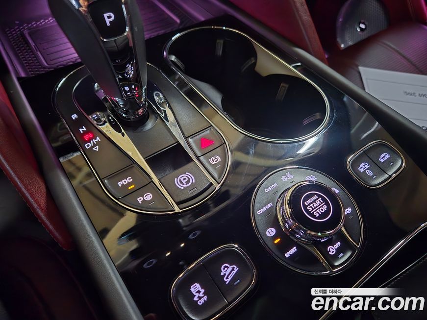 Bentley Bentayga 2021