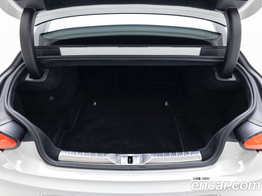 Bentley Continental 2023