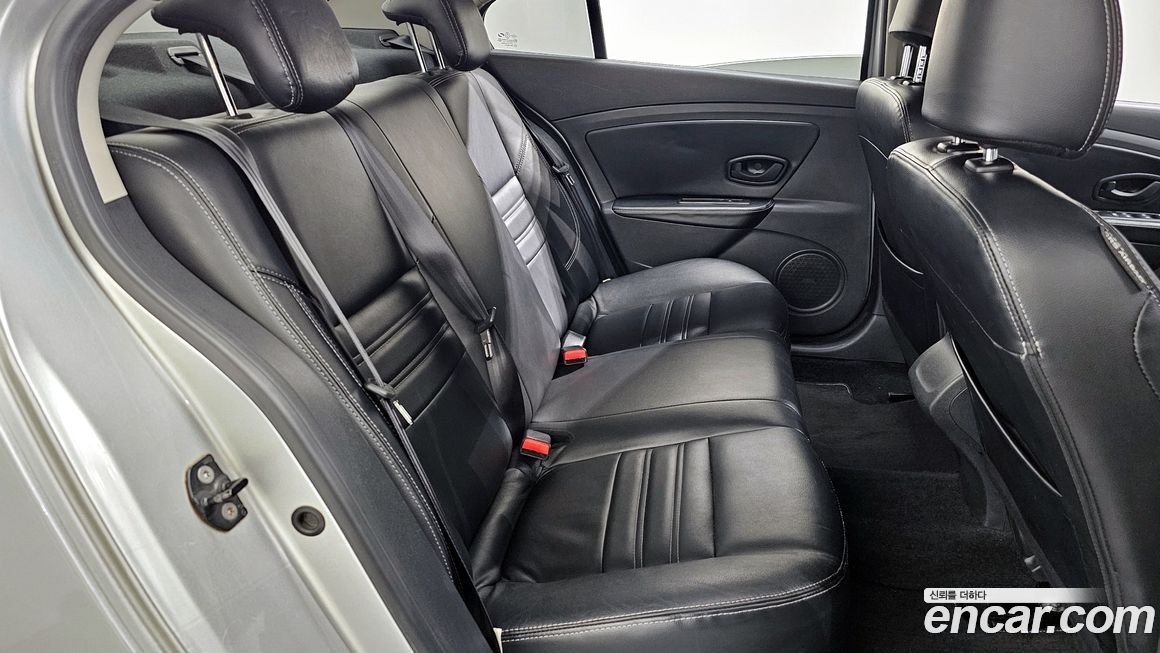 Renault-KoreaSamsung SM3 2014