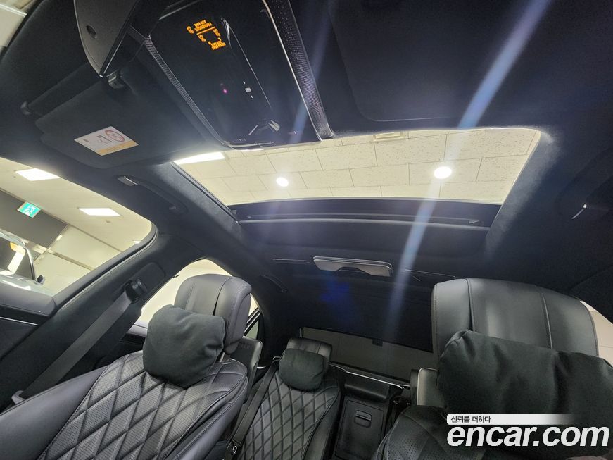 Mercedes-Benz S-Class 2022