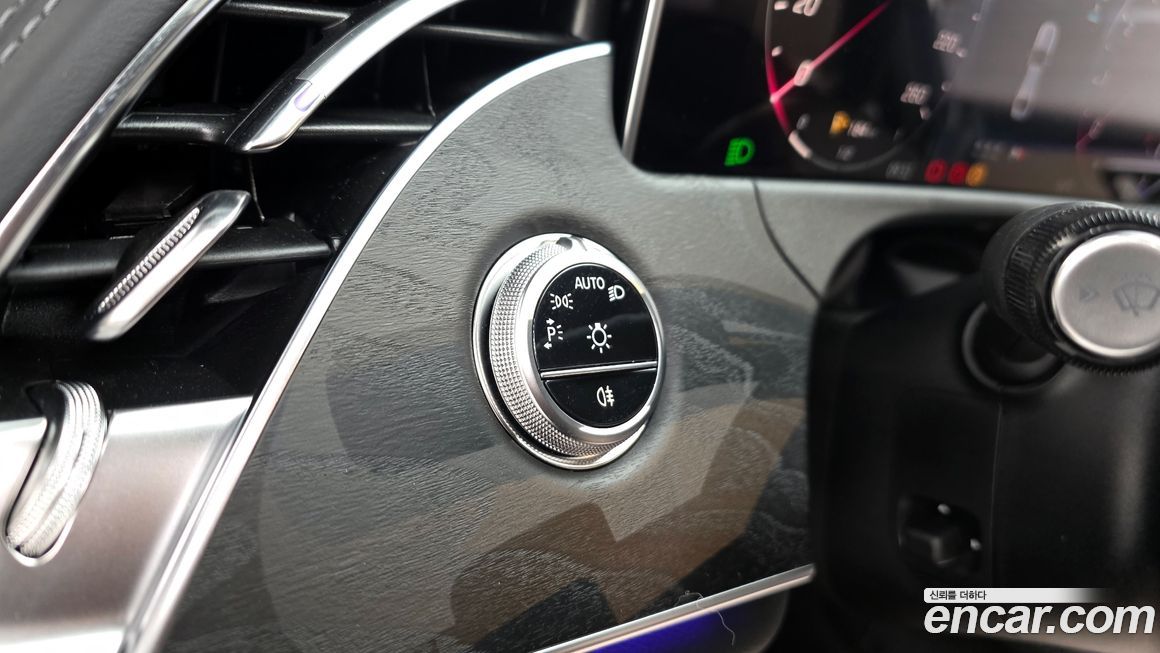 Mercedes-Benz E-Class 2026