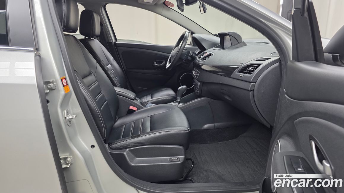 Renault-KoreaSamsung SM3 2014