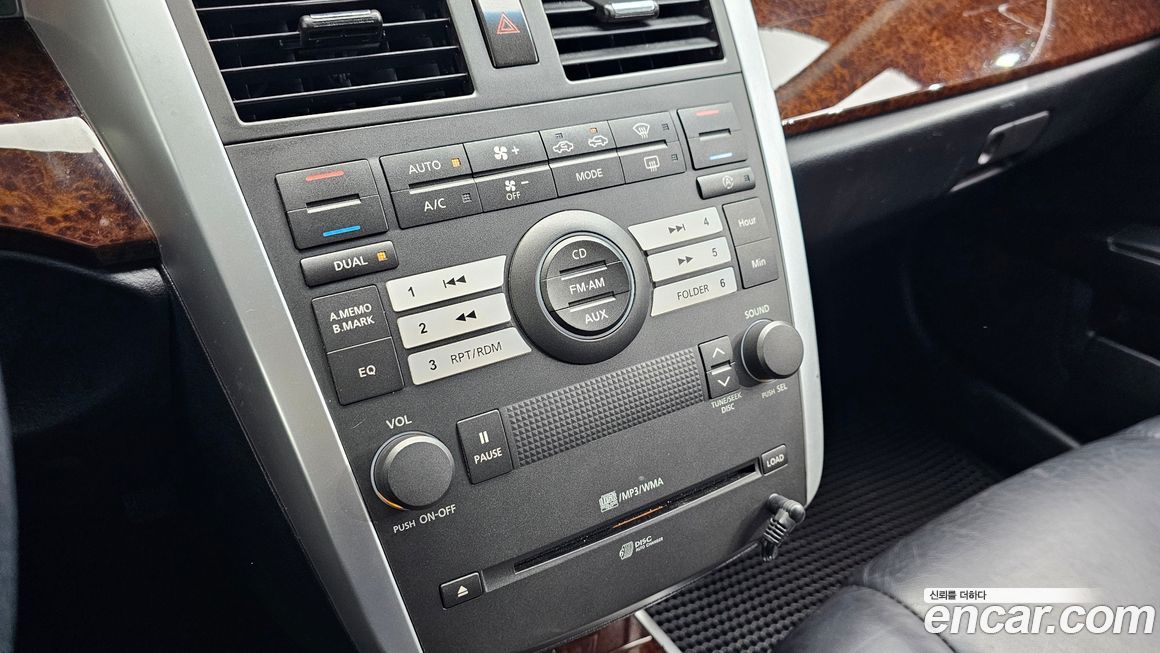 Renault-KoreaSamsung SM5  2010