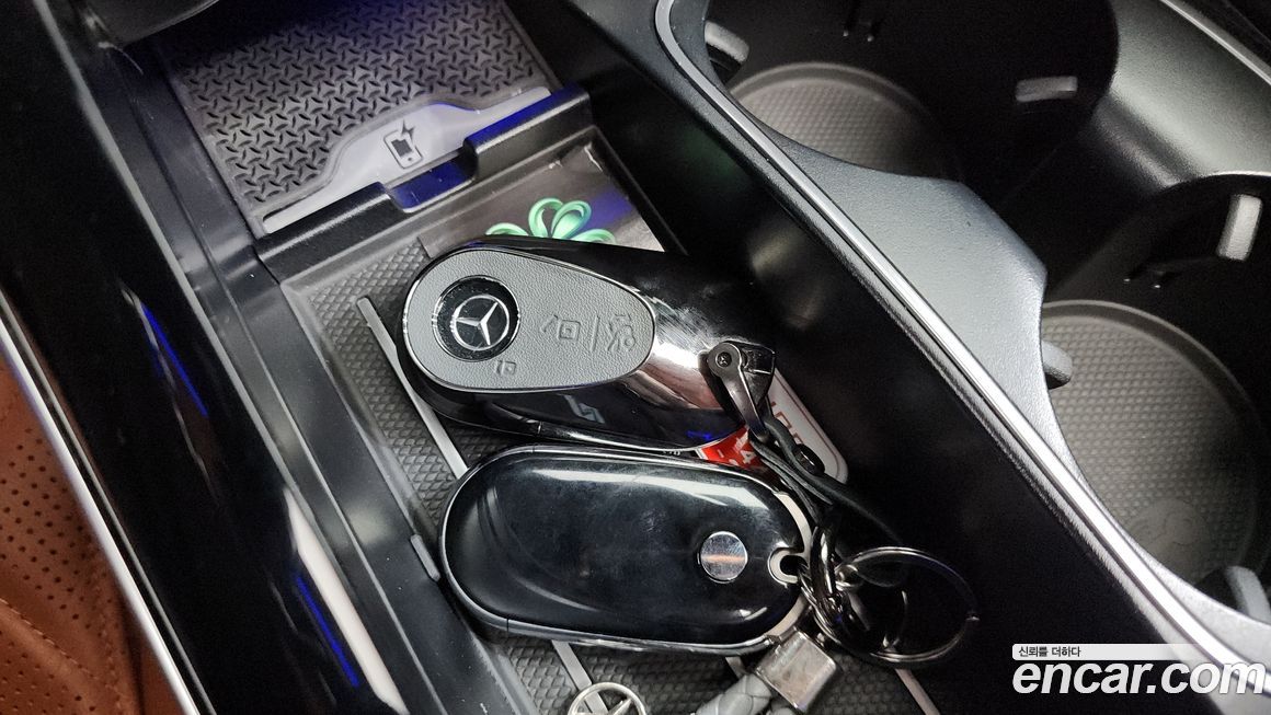 Mercedes-Benz S-Class 2021