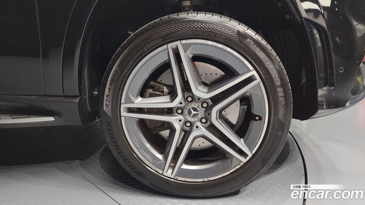 Mercedes-Benz GLS-Class 2022