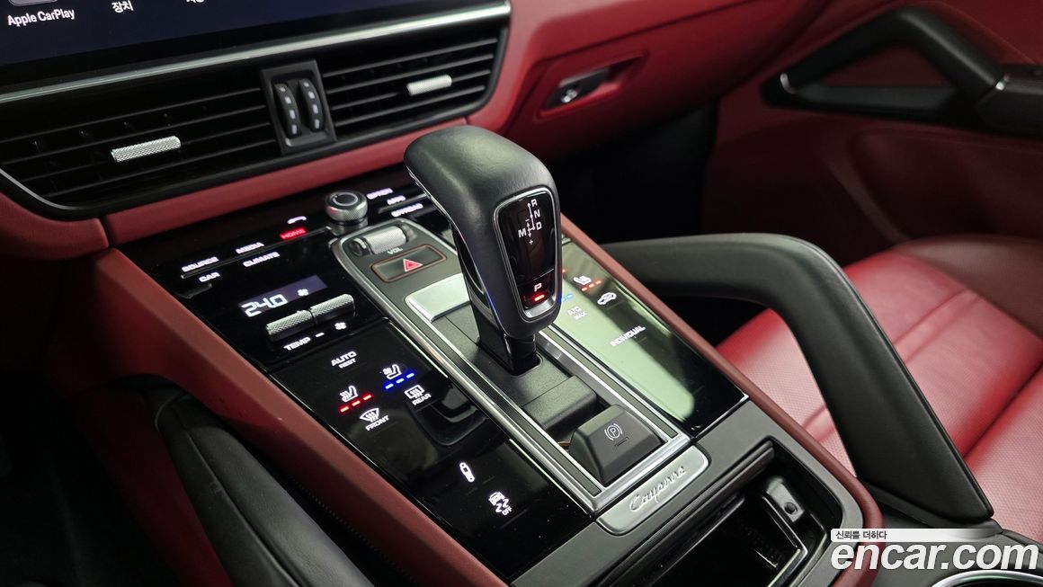 Porsche Cayenne 2022