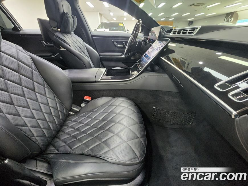 Mercedes-Benz S-Class 2022