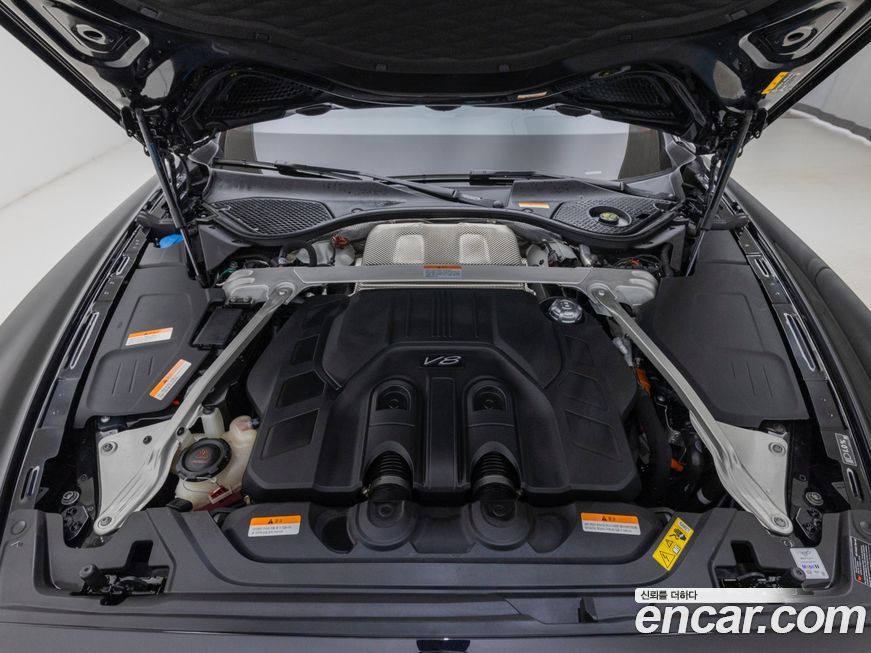 Bentley Flying Spur 2025