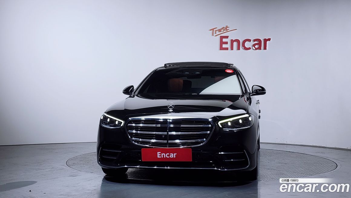 Mercedes-Benz S-Class 2021