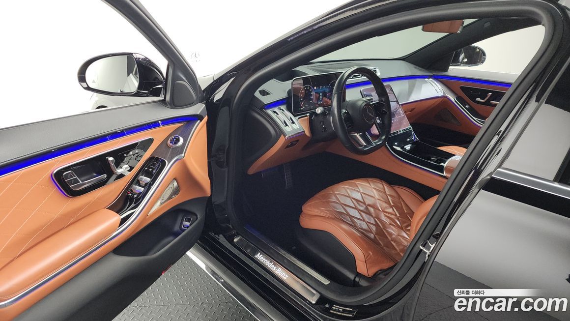 Mercedes-Benz S-Class 2021