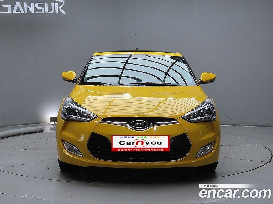 Hyundai Veloster 2012