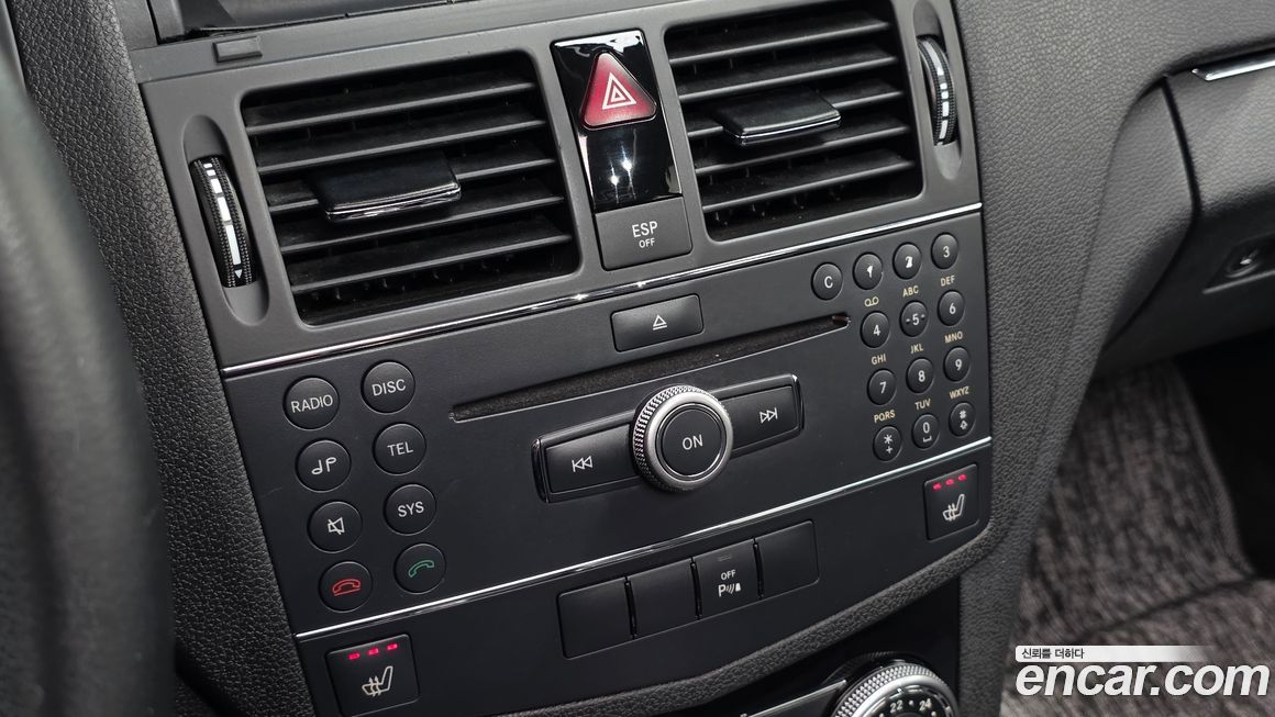 Mercedes-Benz C-Class 2009