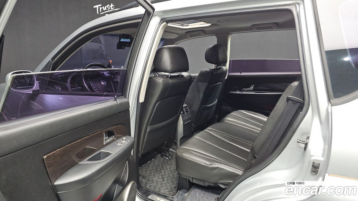 KG_Mobility_Ssangyong Rexton 2011