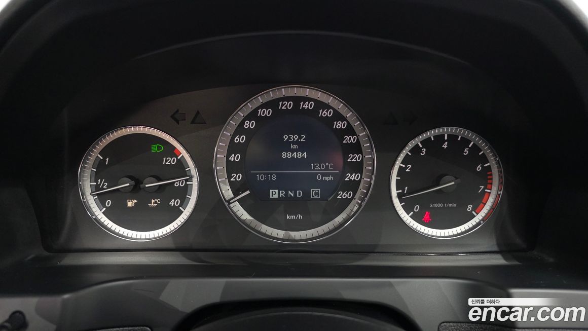Mercedes-Benz C-Class 2009