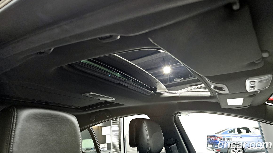 Renault-KoreaSamsung SM5  2013