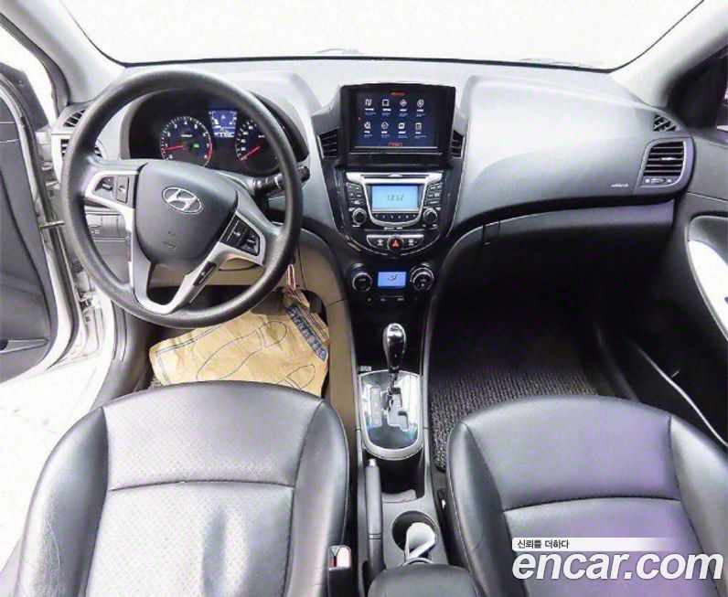Hyundai Accent 2011