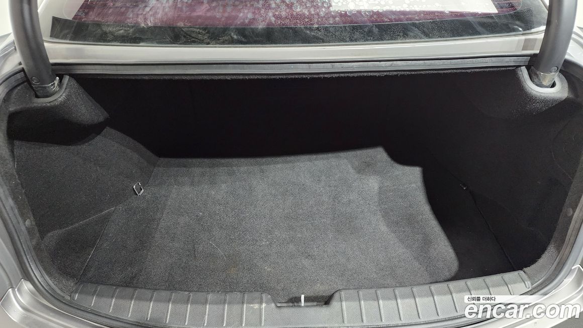 Hyundai Grandeur 2013